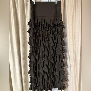 Beautiful ruffled maxi skirt